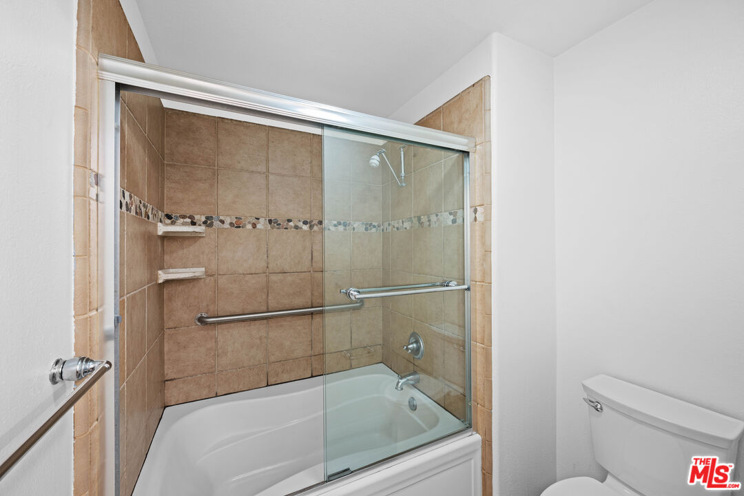 13044 Pacific Promenade Unit: 424