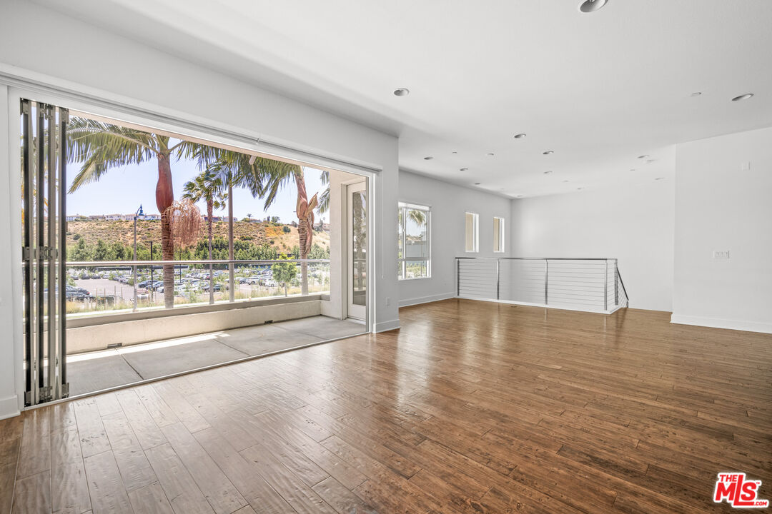 12492 Osprey Ln Unit: 1