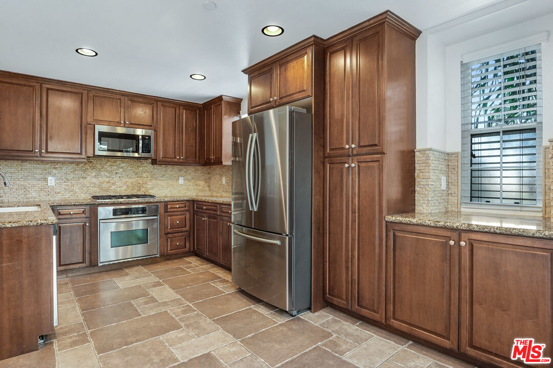 12975 AGUSTIN PL Unit: 336