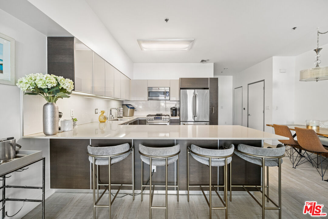 11500 Tennessee Ave Unit: 303