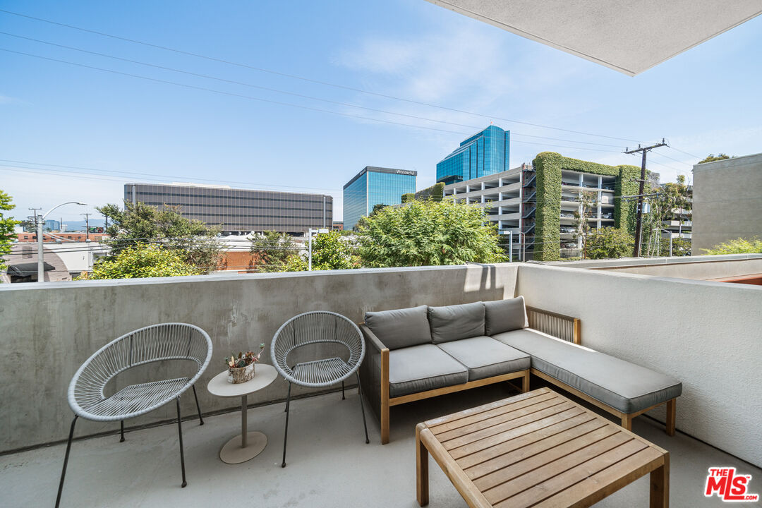 11500 Tennessee Ave Unit: 303