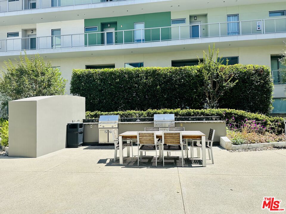 11500 Tennessee Ave Unit: 303