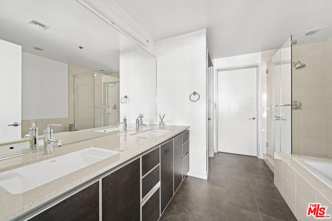 11500 Tennessee Ave Unit: 303