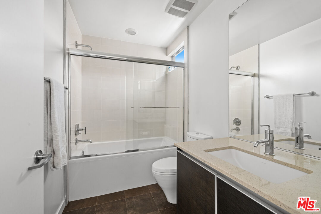 11500 Tennessee Ave Unit: 303