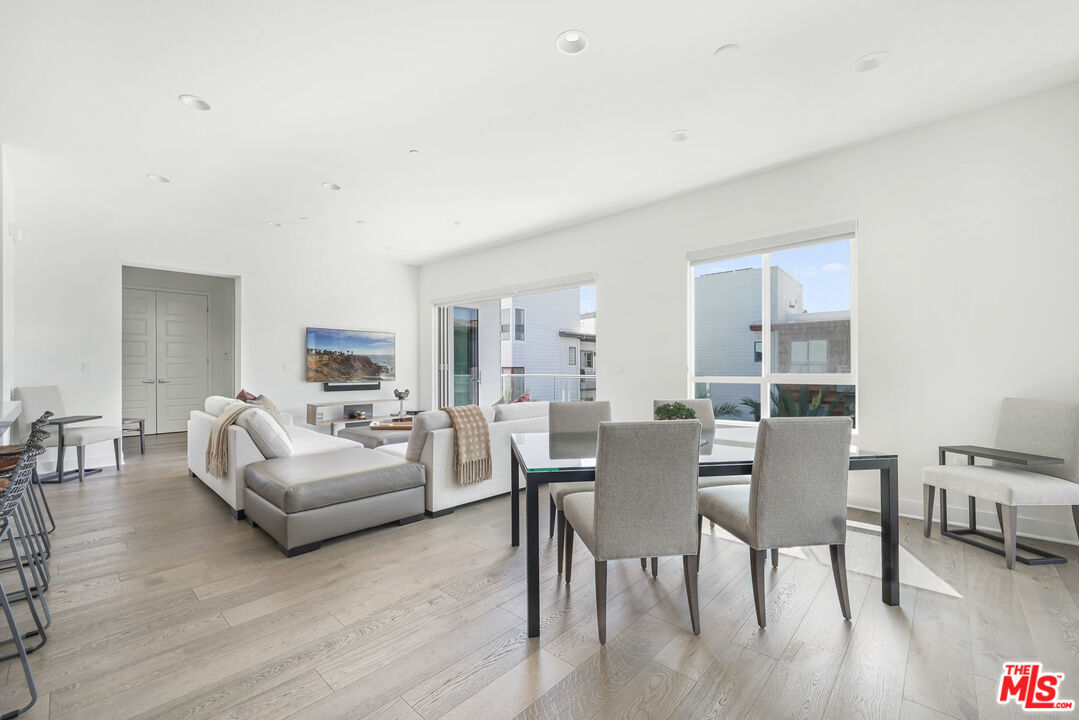 5695 Goldeneye Dr Unit: 3