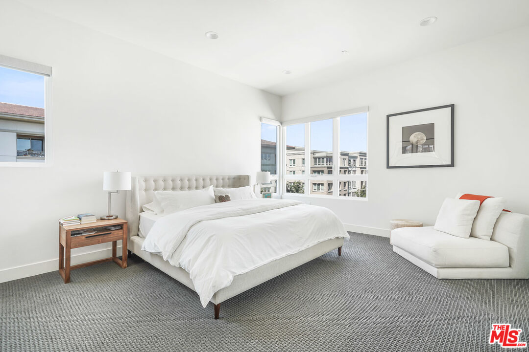 5695 Goldeneye Dr Unit: 3