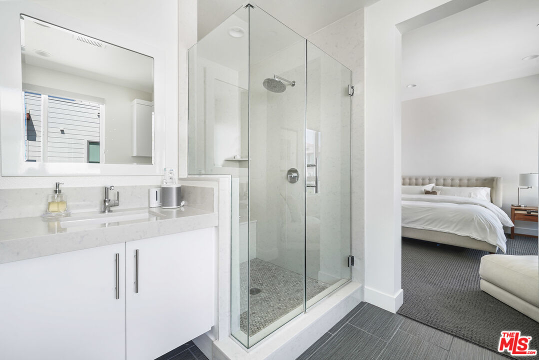 5695 Goldeneye Dr Unit: 3