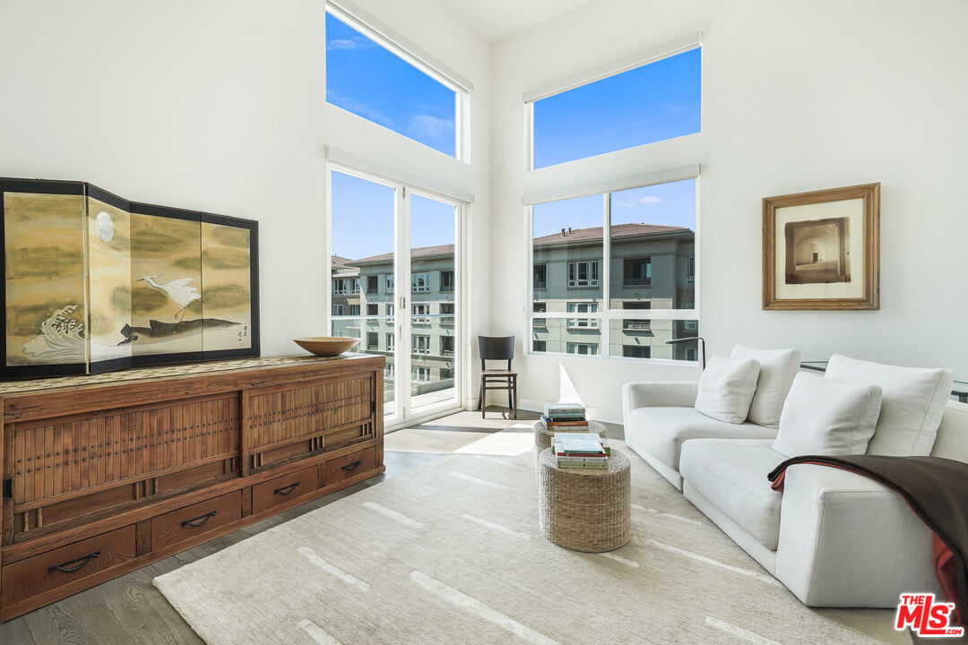 5695 Goldeneye Dr Unit: 3