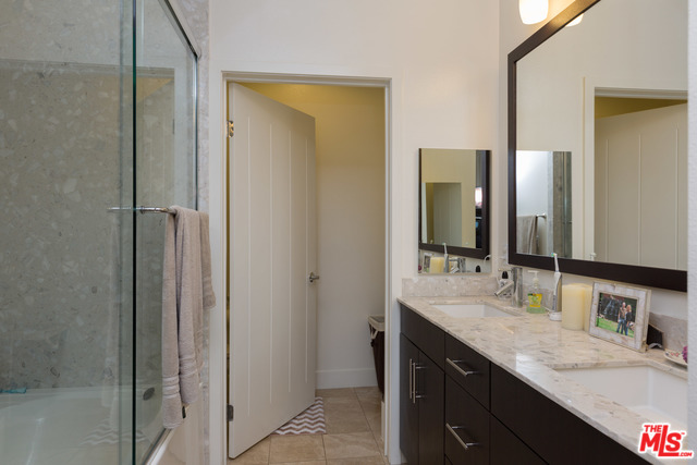 12920 RUNWAY RD Unit: 162