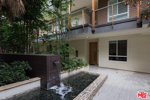 12920 RUNWAY RD Unit: 162