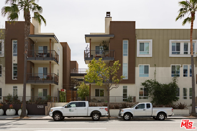 12920 RUNWAY RD Unit: 162