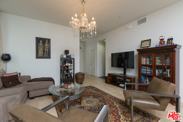 12920 RUNWAY RD Unit: 162