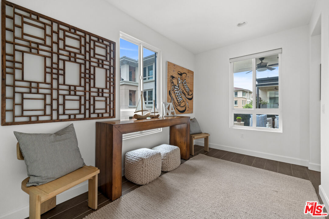 12883 Runway Rd Unit: 3