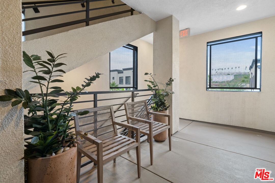 12883 Runway Rd Unit: 3