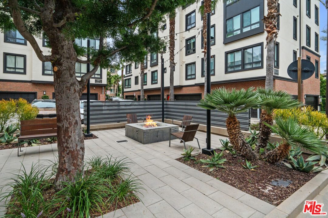 12883 Runway Rd Unit: 3