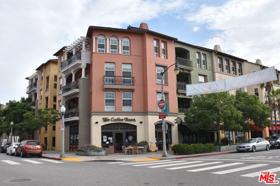 13020 PACIFIC PROMENADE Unit: 406