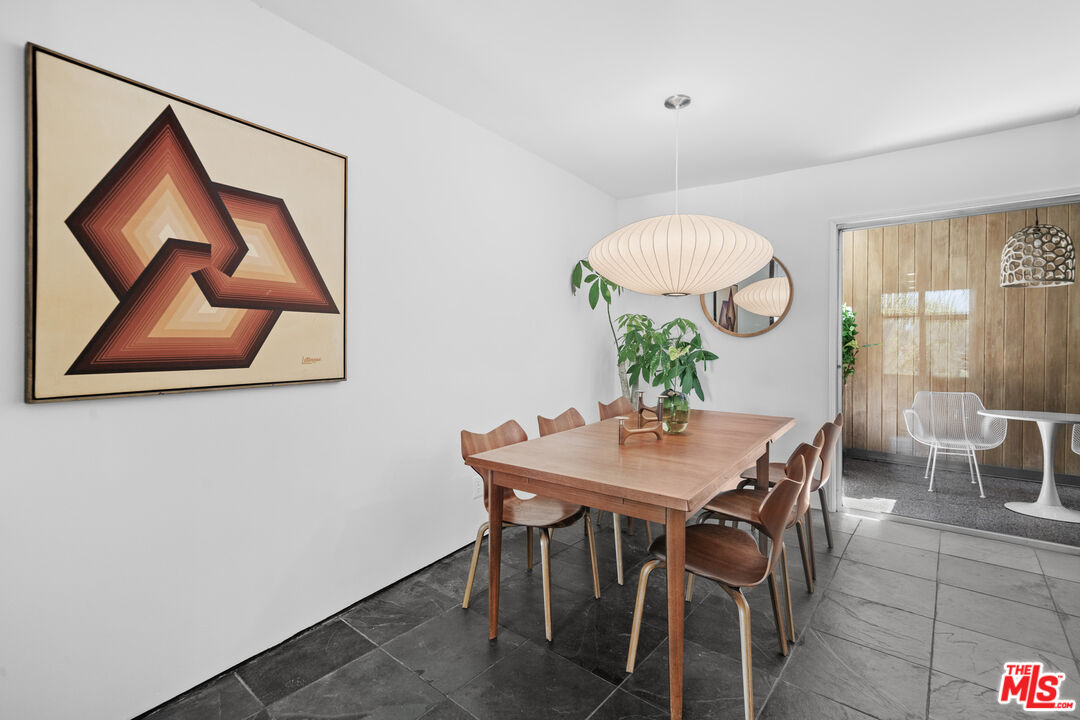 3625 Fredonia Dr Unit: 8