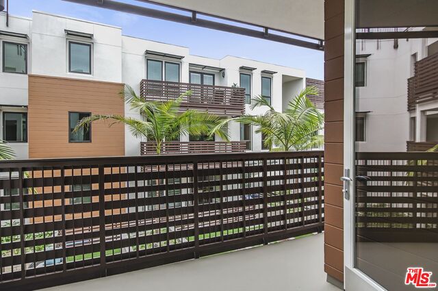 6030 Seabluff Dr Unit: 415