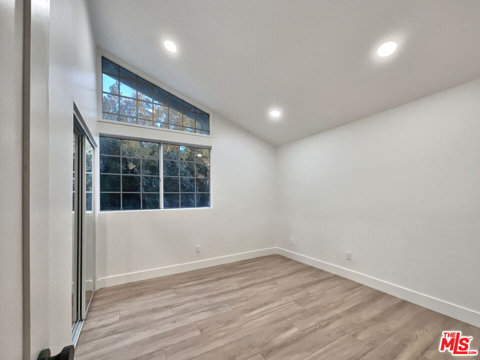 11872 Preston Trails Ave