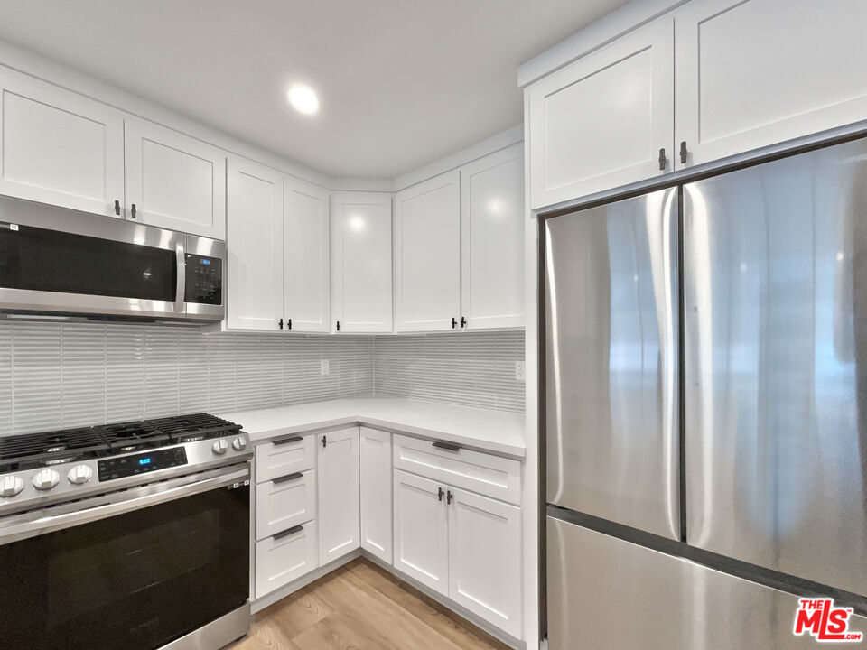 11872 Preston Trails Ave