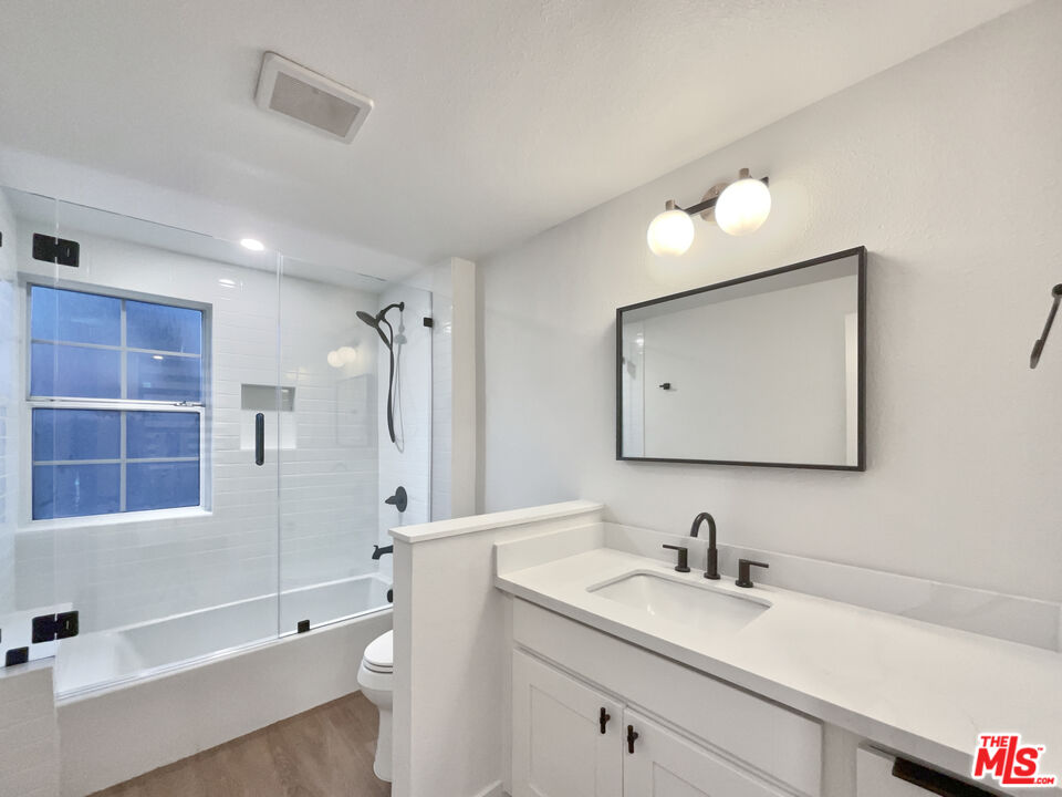 11872 Preston Trails Ave