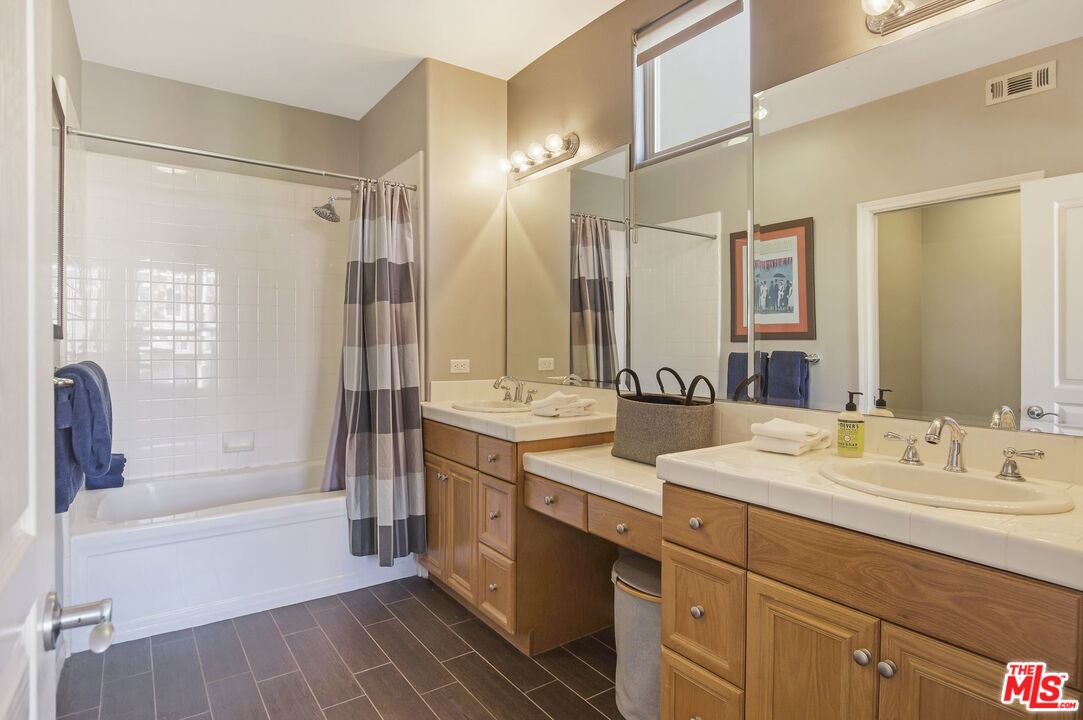 13044 PACIFIC PROMENADE Unit: 422