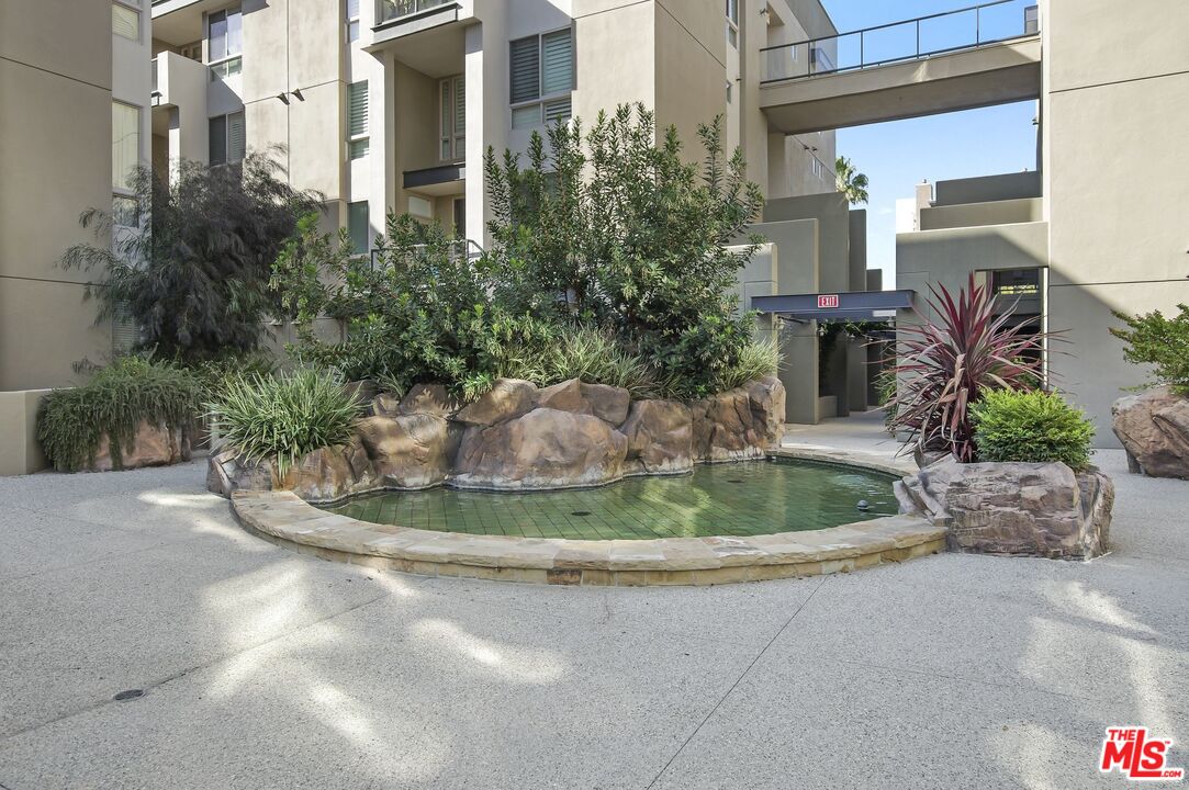 13044 PACIFIC PROMENADE Unit: 422