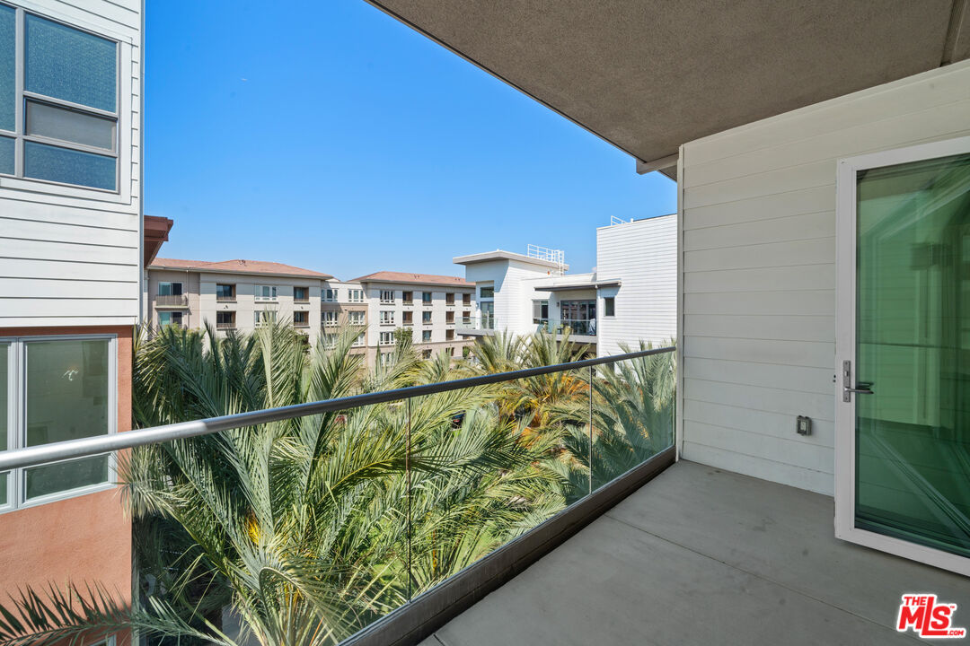 12499 Osprey Ln Unit: 3