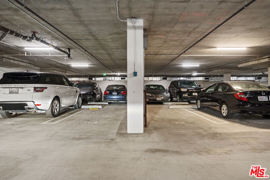 6030 Seabluff Dr Unit: 317