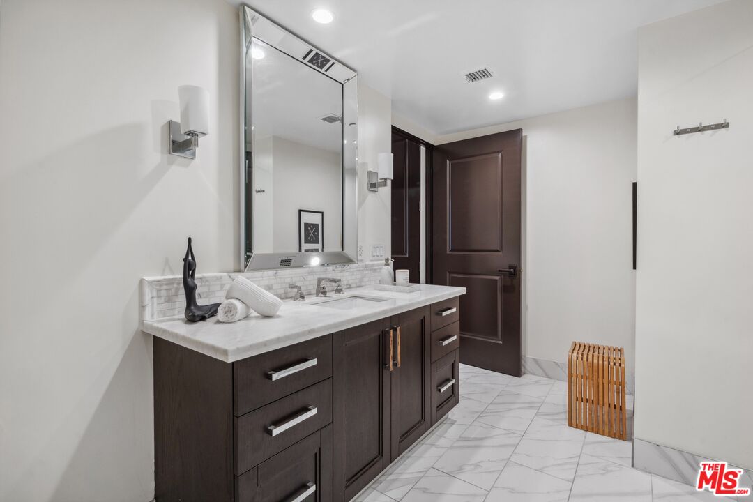 10647 Ashton Ave Unit: 103