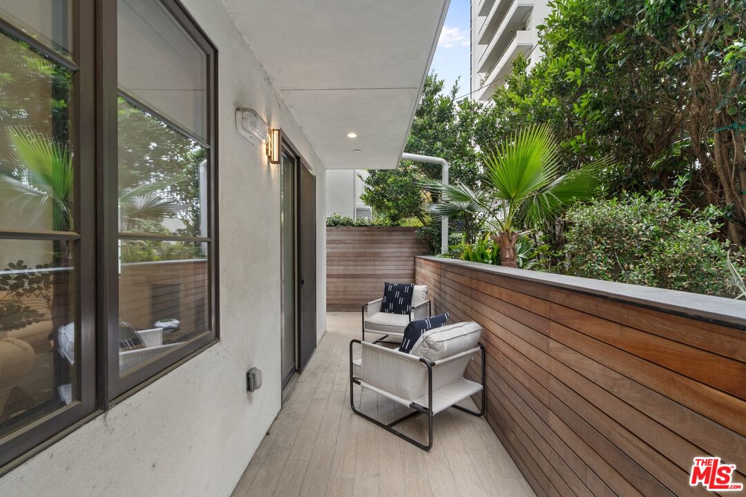 10647 Ashton Ave Unit: 103