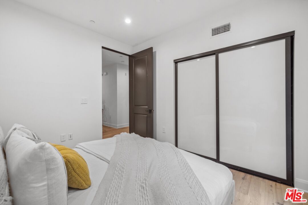 10647 Ashton Ave Unit: 103