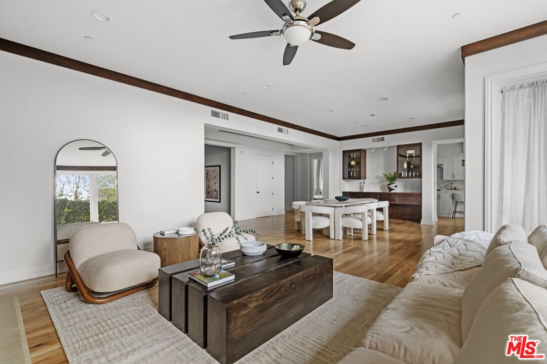 6241 W Crescent PARK Unit: 106