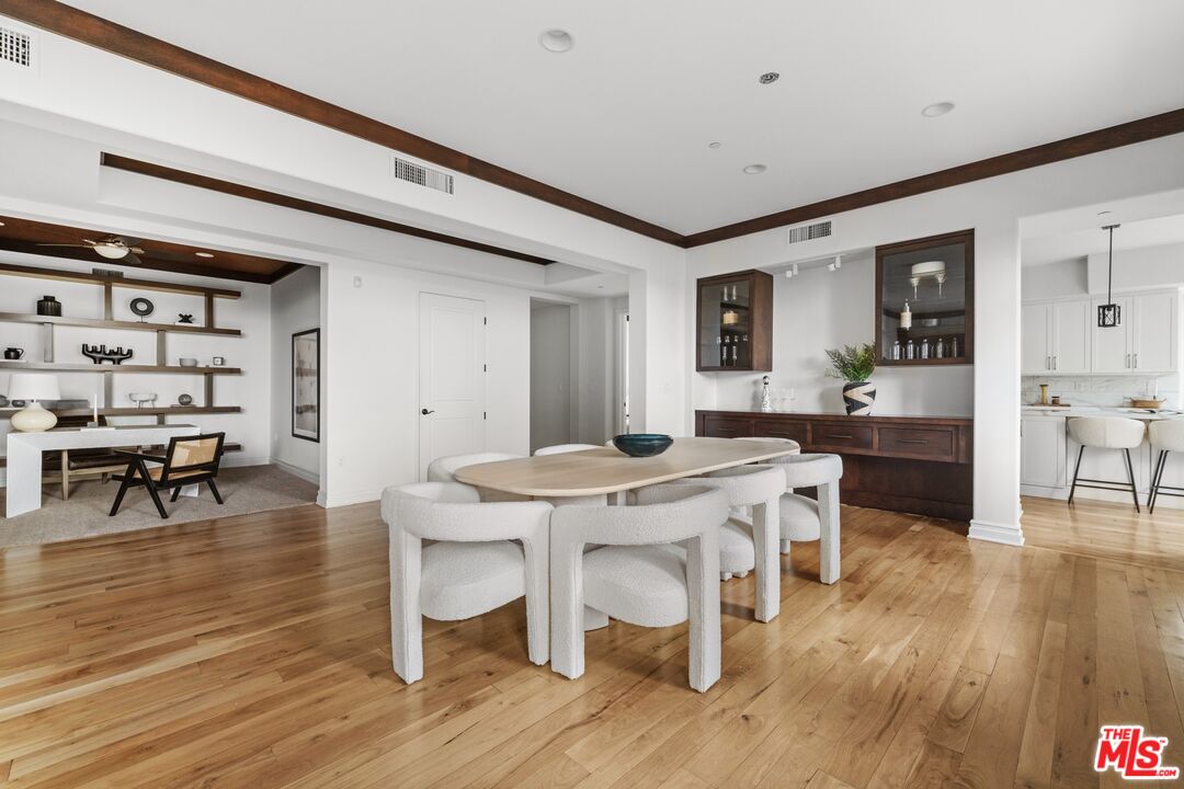 6241 W Crescent PARK Unit: 106