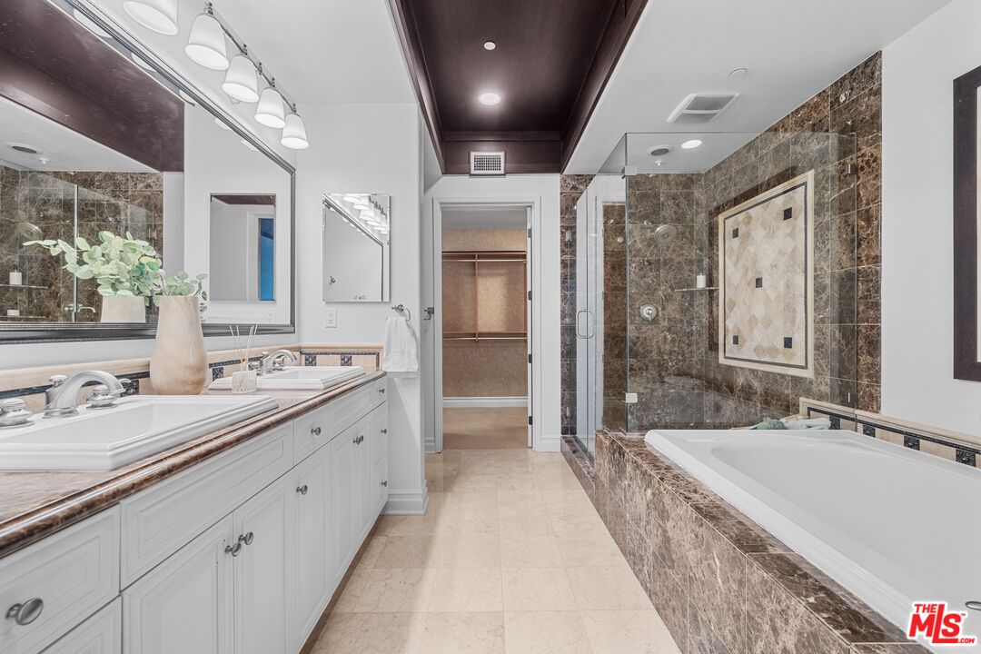 6241 W Crescent PARK Unit: 106