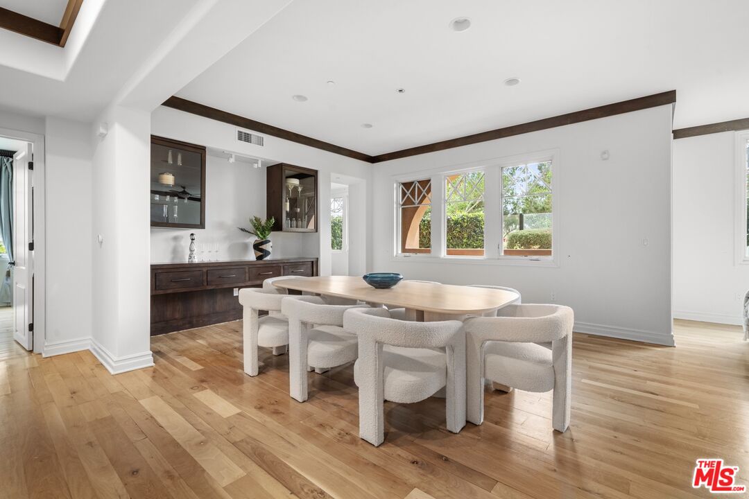 6241 W Crescent PARK Unit: 106