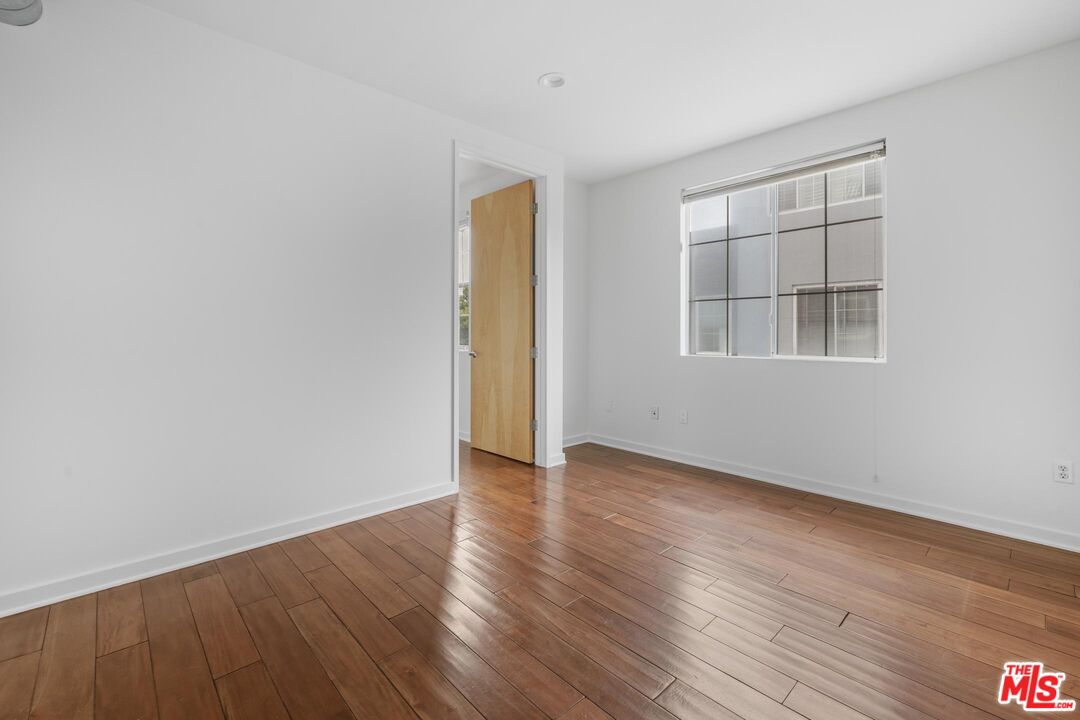 5400 Playa Vista Dr Unit: 17