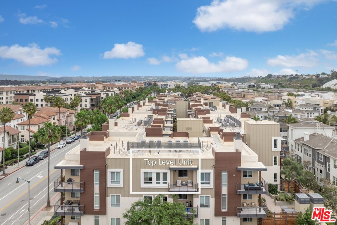 12920 Runway Rd Unit: 351