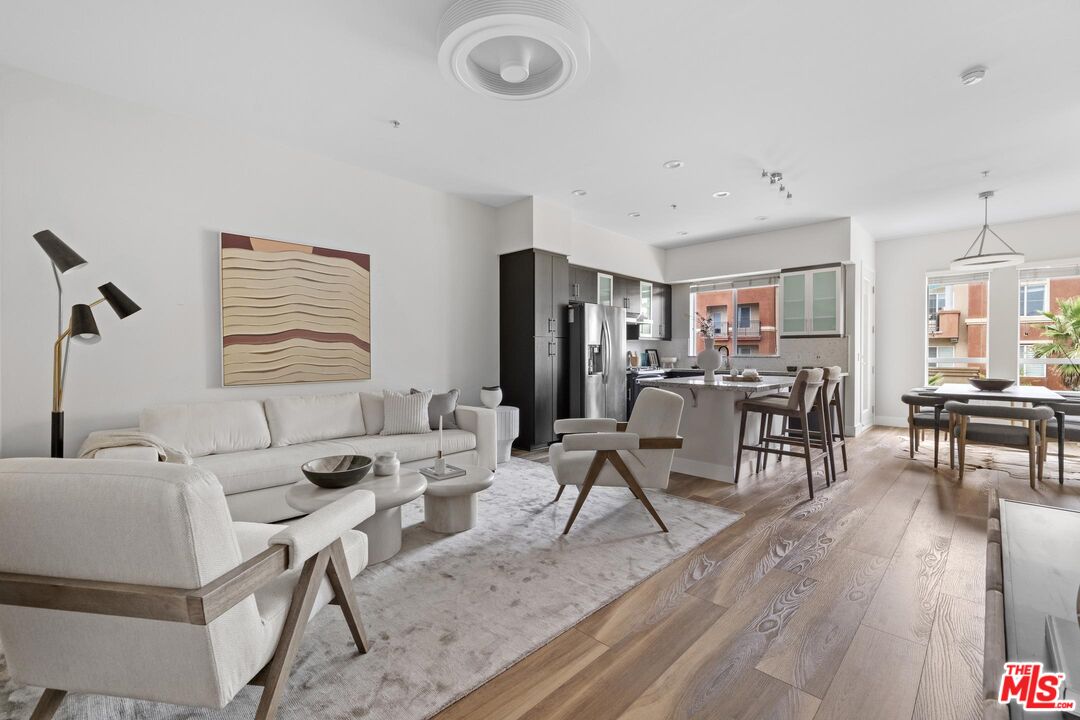 12920 Runway Rd Unit: 351