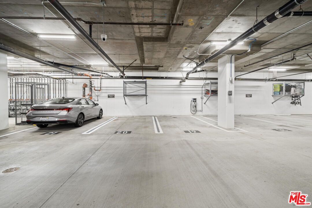 12920 Runway Rd Unit: 351