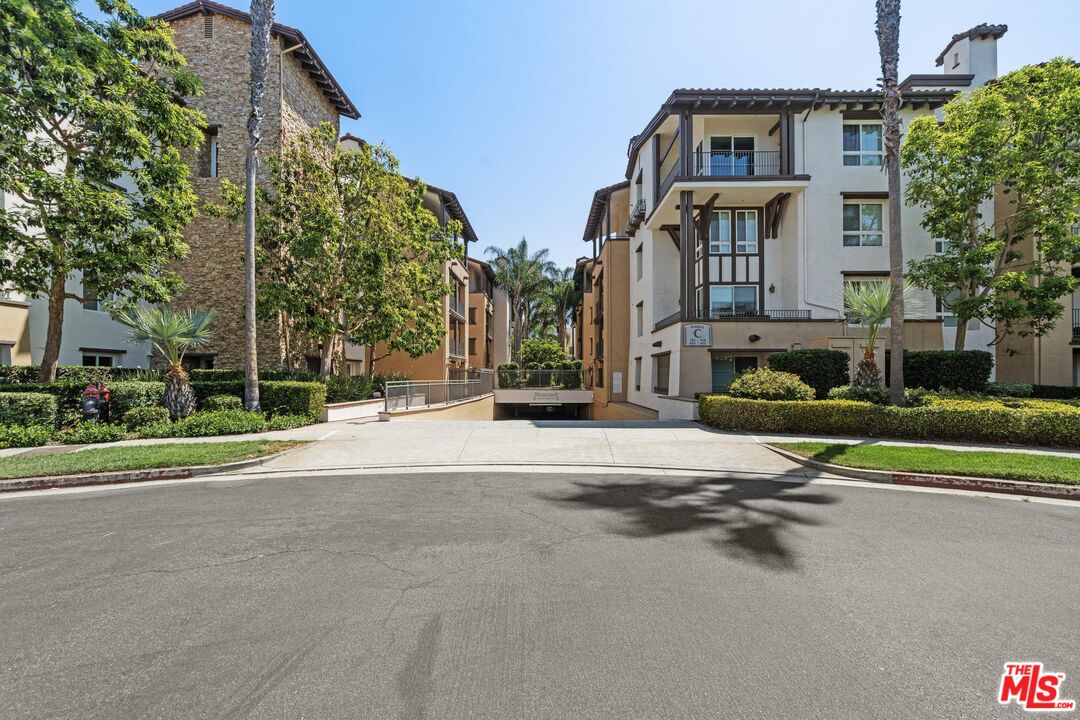 13031 Villosa Pl Unit: 422