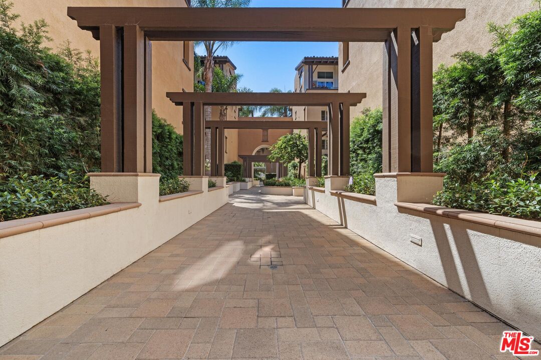 13031 Villosa Pl Unit: 422