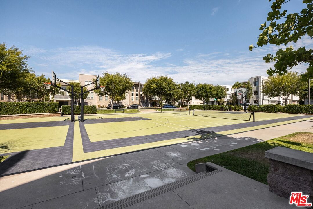 12920 Central Ave Unit: 402