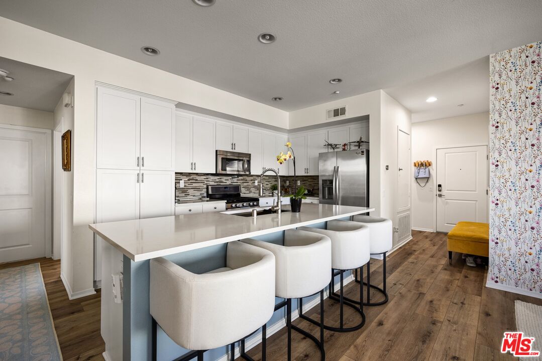 12920 Central Ave Unit: 402