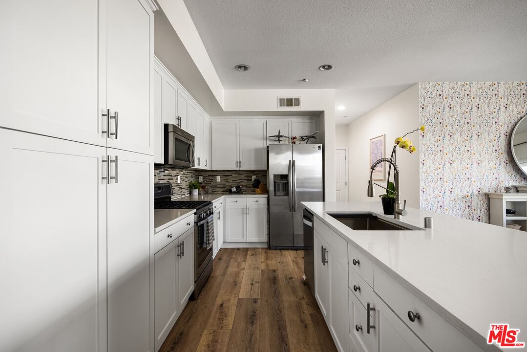 12920 Central Ave Unit: 402