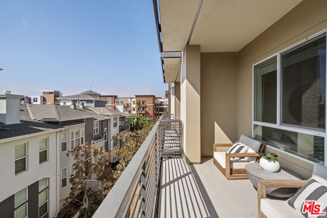 12920 Runway Rd Unit: 342