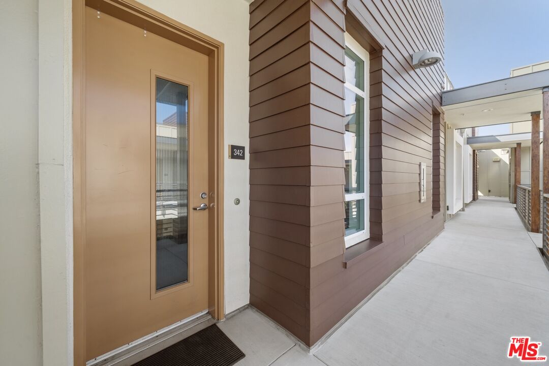 12920 Runway Rd Unit: 342