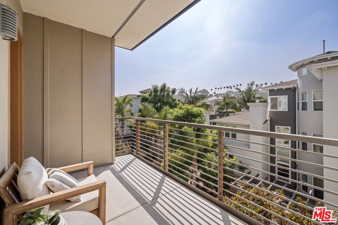 12920 Runway Rd Unit: 342