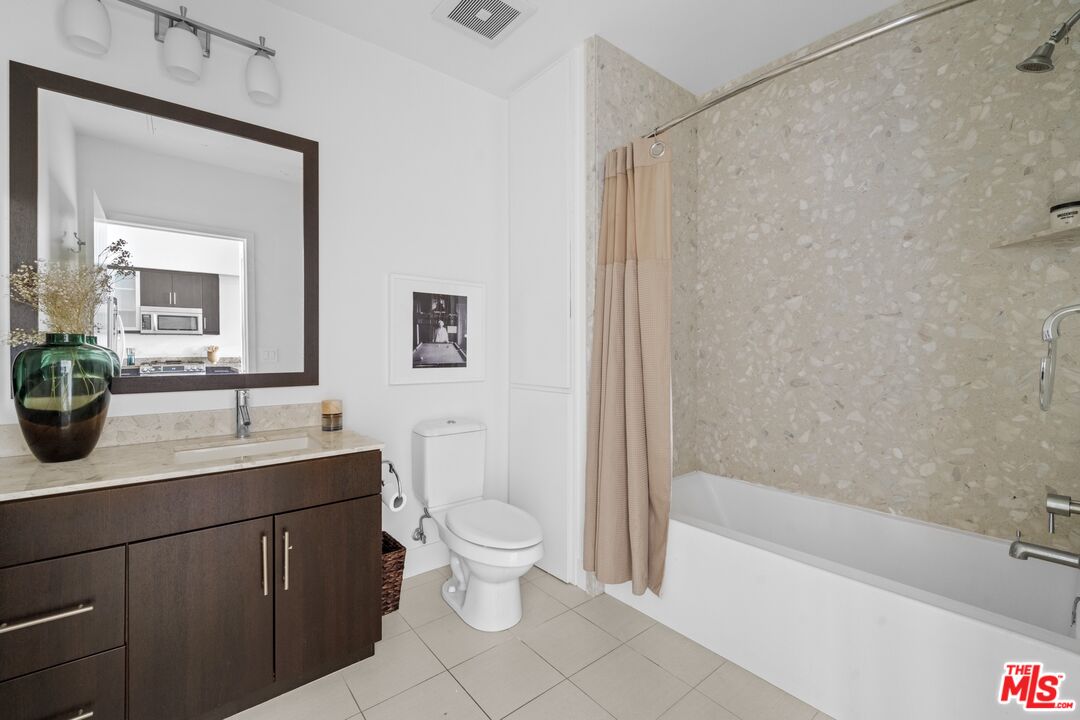 12920 Runway Rd Unit: 342