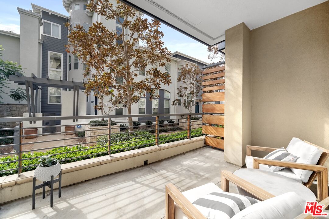 12920 Runway Rd Unit: 142